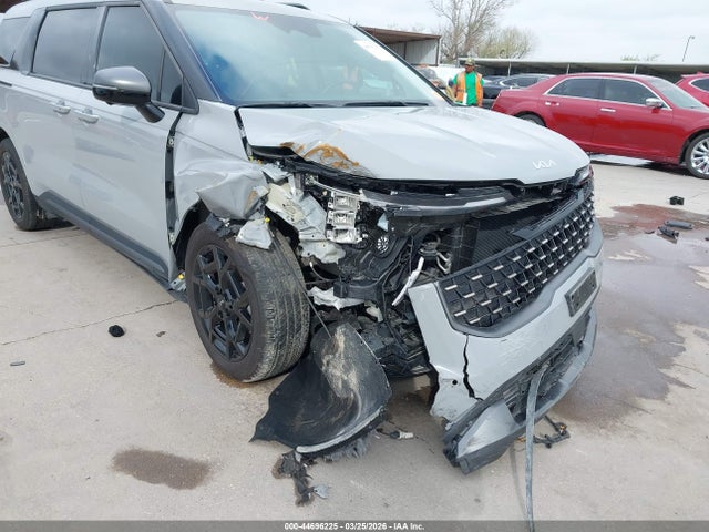 Kia Carnival Sx