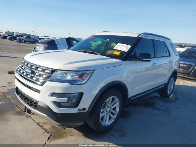 Ford Explorer Xlt
