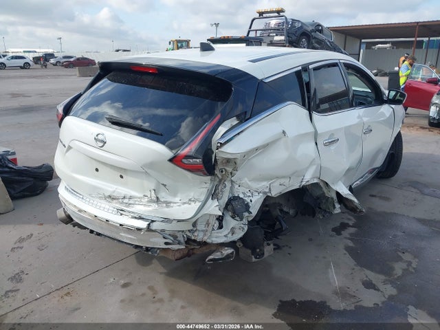 Nissan Murano S Fwd