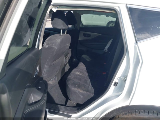 Nissan Murano S Fwd
