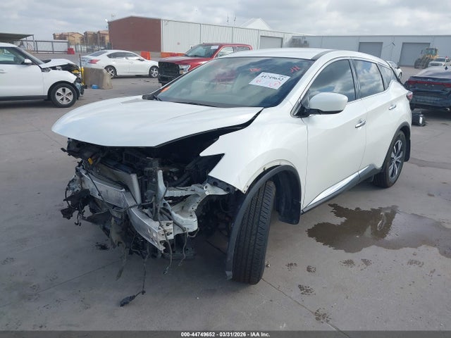 Nissan Murano S Fwd