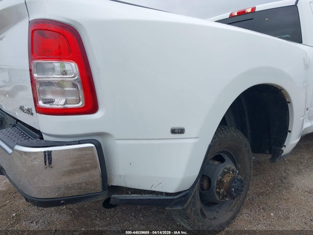 Ram 3500 Tradesman  4x4 8' Box