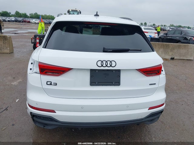 Audi Q3 Premium 45 Tfsi S Line Quattro Tiptronic