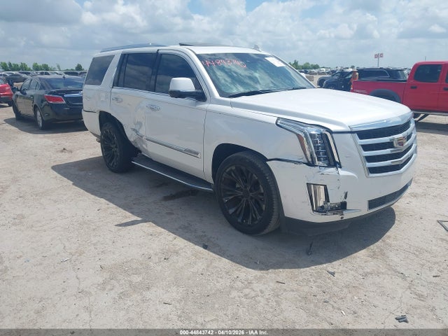Salvage Cadillac Escalade Image