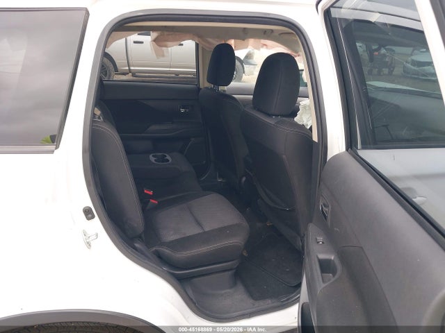Mitsubishi Outlander Es