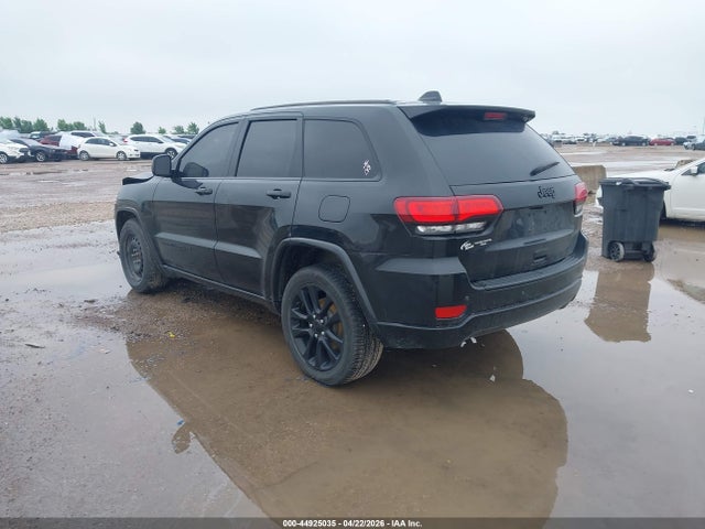 Jeep Grand Cherokee Altitude 4x2