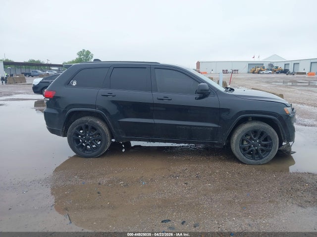 Jeep Grand Cherokee Altitude 4x2