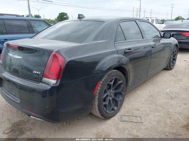 Chrysler 300 Touring