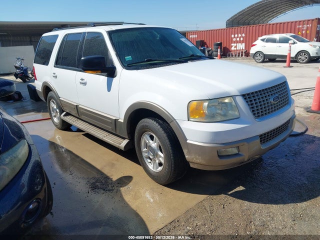 Salvage Ford Expedition Image