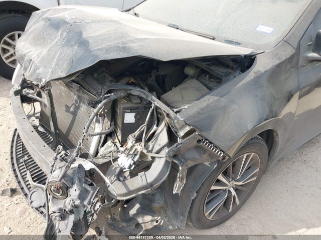 Toyota Corolla Le Premium