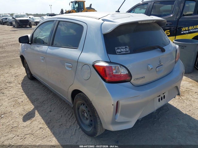 Mitsubishi Mirage Es