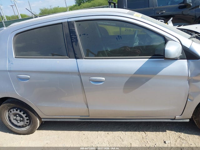 Mitsubishi Mirage Es