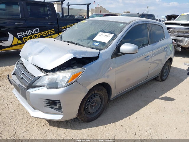 Mitsubishi Mirage Es