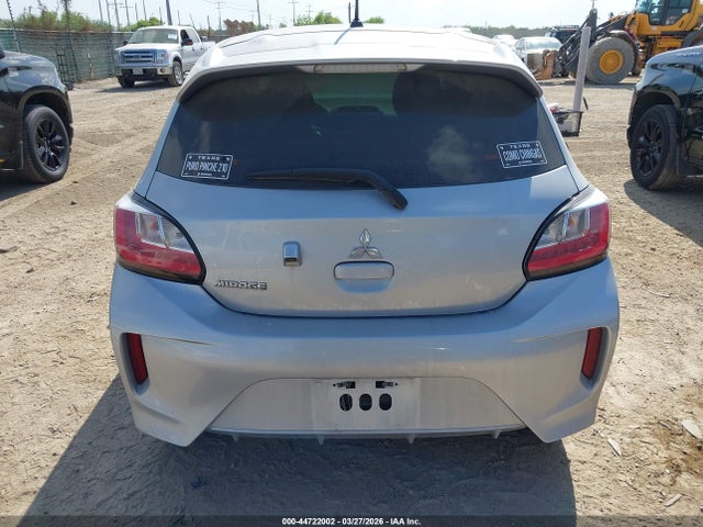 Mitsubishi Mirage Es