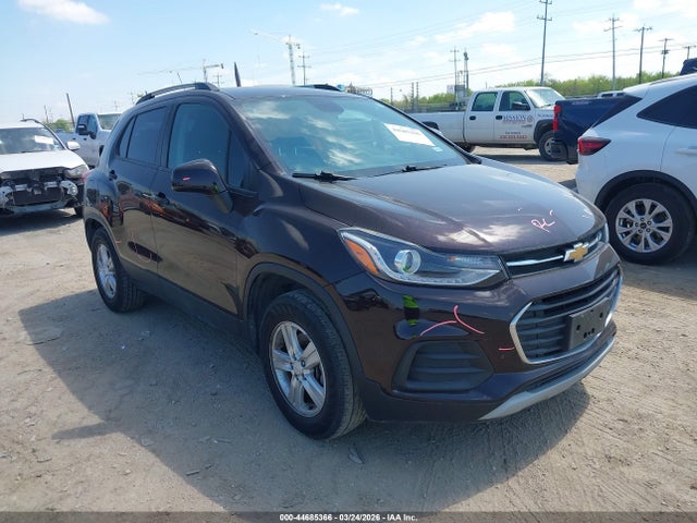 Salvage Chevrolet Trax Image