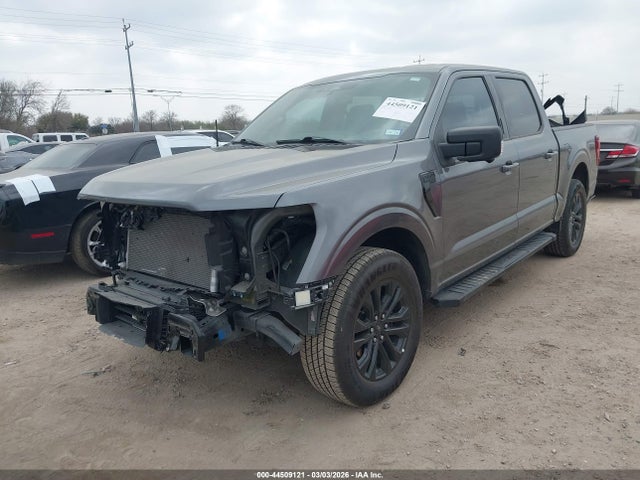Ford F-150 Xlt