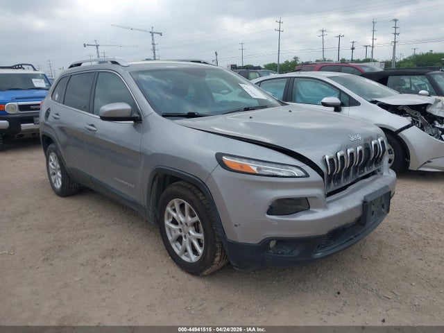 Salvage Jeep Cherokee Image