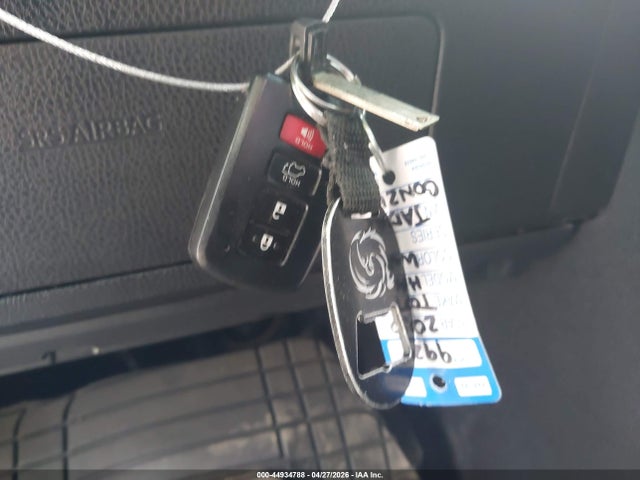 Toyota Highlander Xle V6