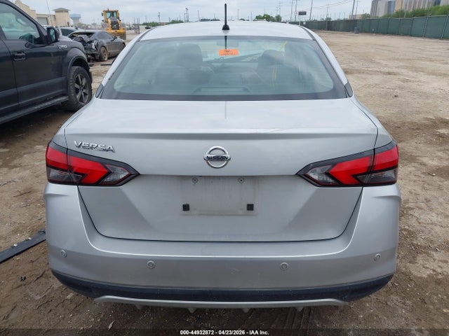 Nissan Versa S Xtronic Cvt