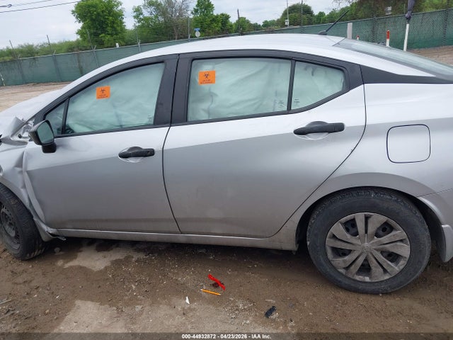 Nissan Versa S Xtronic Cvt