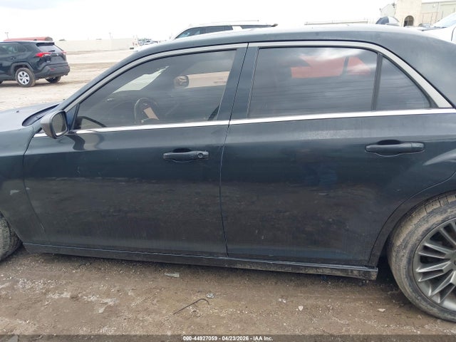 Chrysler 300c John Varvatos Limited Edition