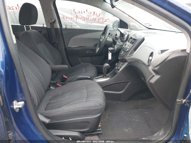 Chevrolet Sonic Lt Auto