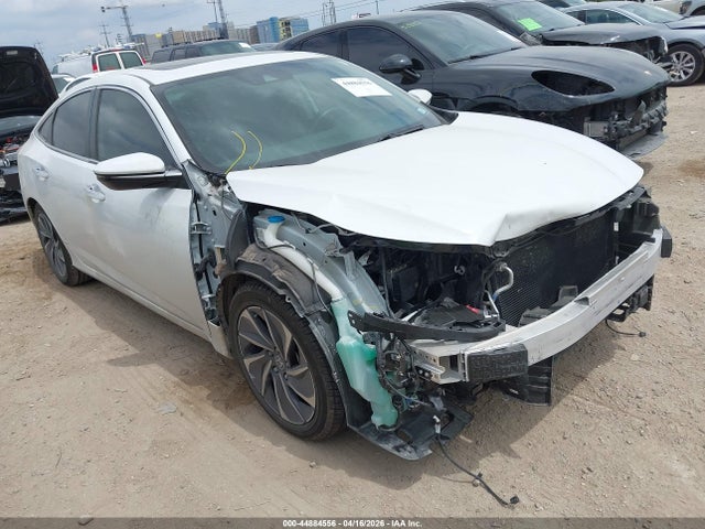 Salvage Honda Insight Image