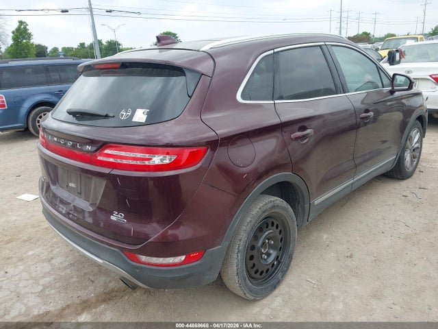 Lincoln MKC Select