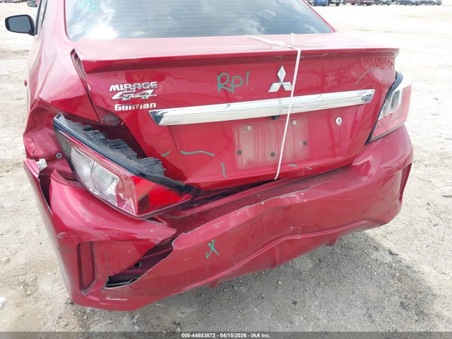 Mitsubishi Mirage Es