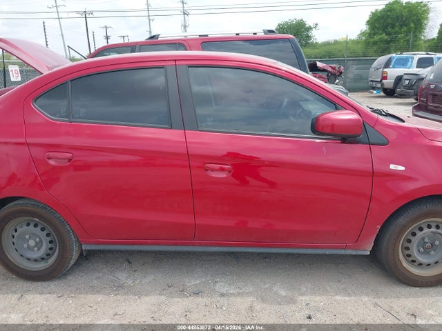 Mitsubishi Mirage Es