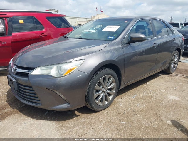 Toyota Camry Xle