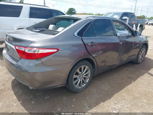 Toyota Camry Xle
