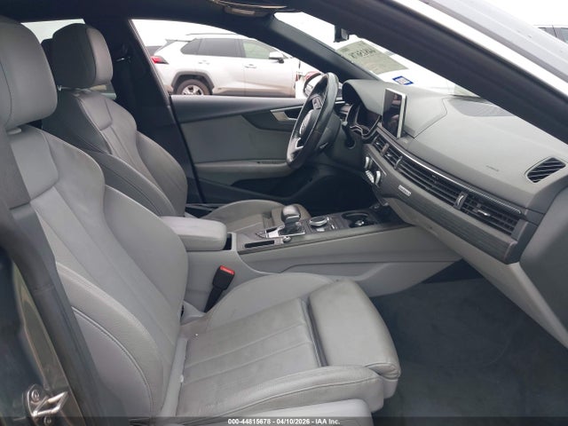 Audi A5 2.0t Premium