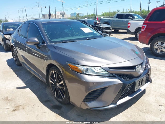 Salvage Toyota Camry Image