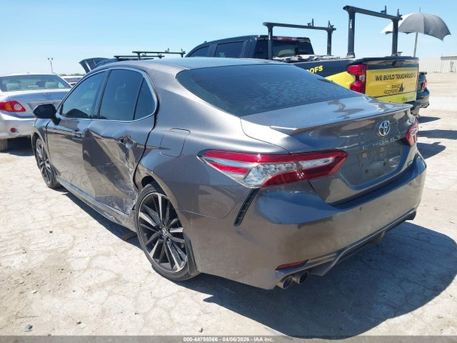 Toyota Camry Xse