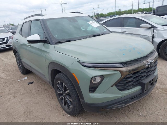 Salvage Chevrolet Trailblazer Image