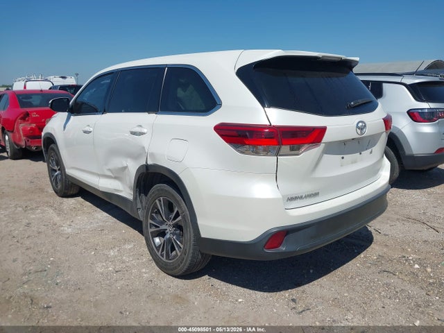 Toyota Highlander Le