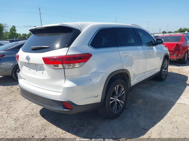 Toyota Highlander Le