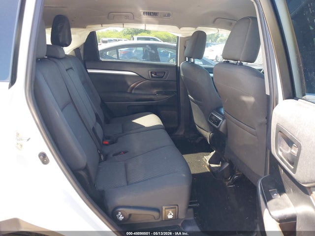 Toyota Highlander Le