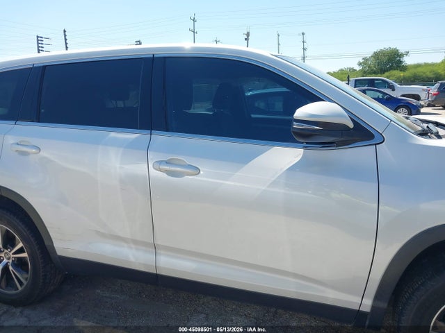 Toyota Highlander Le