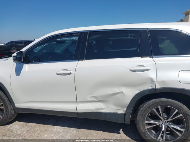 Toyota Highlander Le