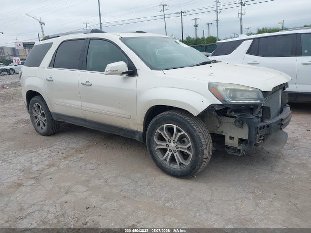 Salvage GMC Acadia Image