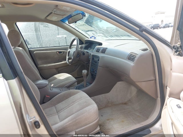 Toyota Camry Le V6