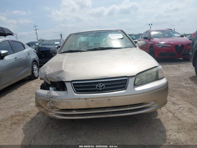 Toyota Camry Le V6