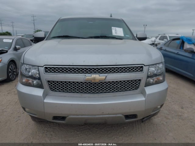 Chevrolet Suburban 1500 Lt1