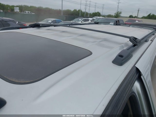 Chevrolet Suburban 1500 Lt1