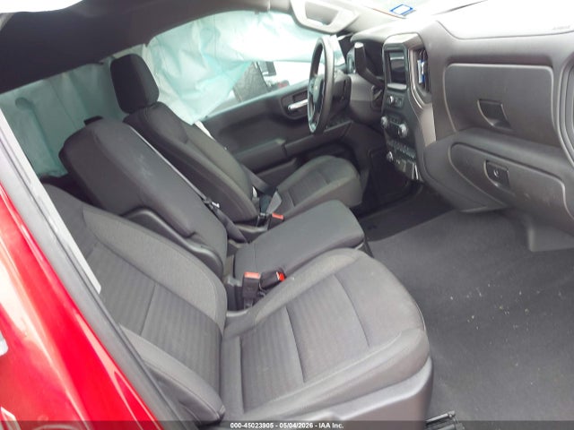 Chevrolet Silverado 1500 2wd  Short Bed Custom
