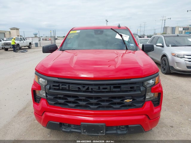 Chevrolet Silverado 1500 2wd  Short Bed Custom