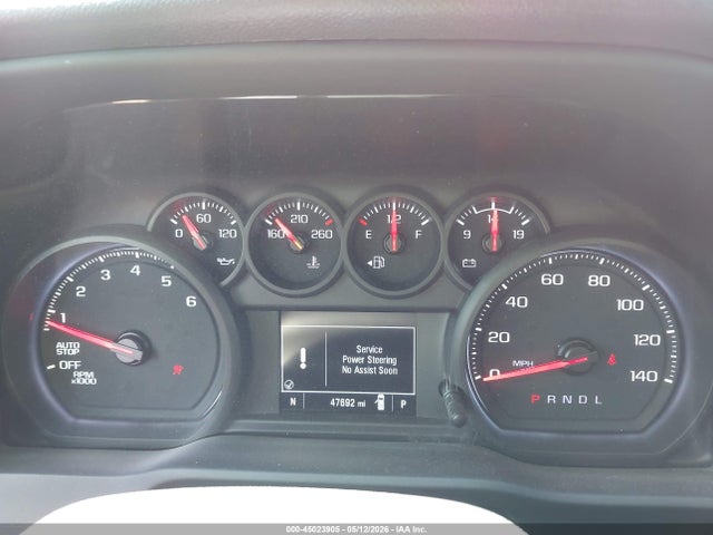 Chevrolet Silverado 1500 2wd  Short Bed Custom