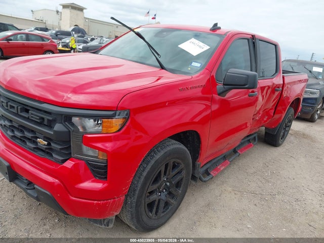 Chevrolet Silverado 1500 2wd  Short Bed Custom